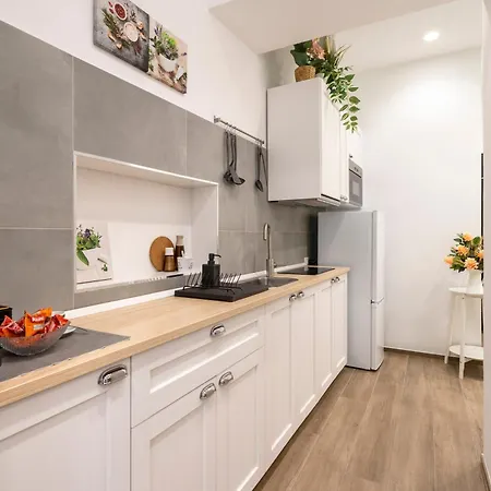Dolci Coccole Small A Citta! Lägenhet Bari